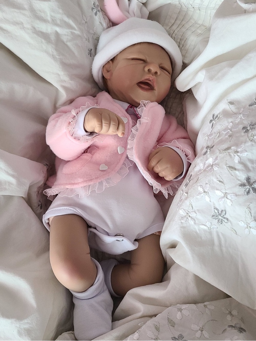 Ashton-Drake Galleries “Sarah” – So Truly Real Baby Doll - Picture 1 of 14